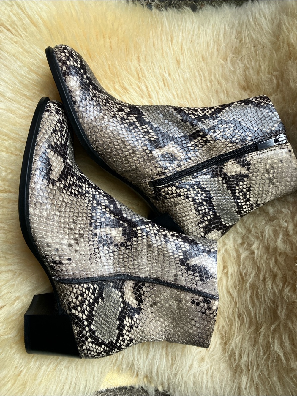 Ecco Snake-Print Embossed Leather Ankle Boots in Neutral Tones Size EU37 US6.5